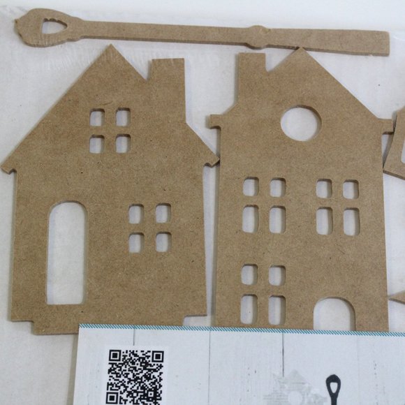 Kaisercraft Christmas Village Scene DIY Blank Wood - Picture 4 of 6